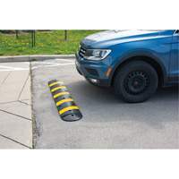 Speed Bump Kit, Rubber, 6' L x 11" W x 2" H SHF709 | Zenith Safety Products